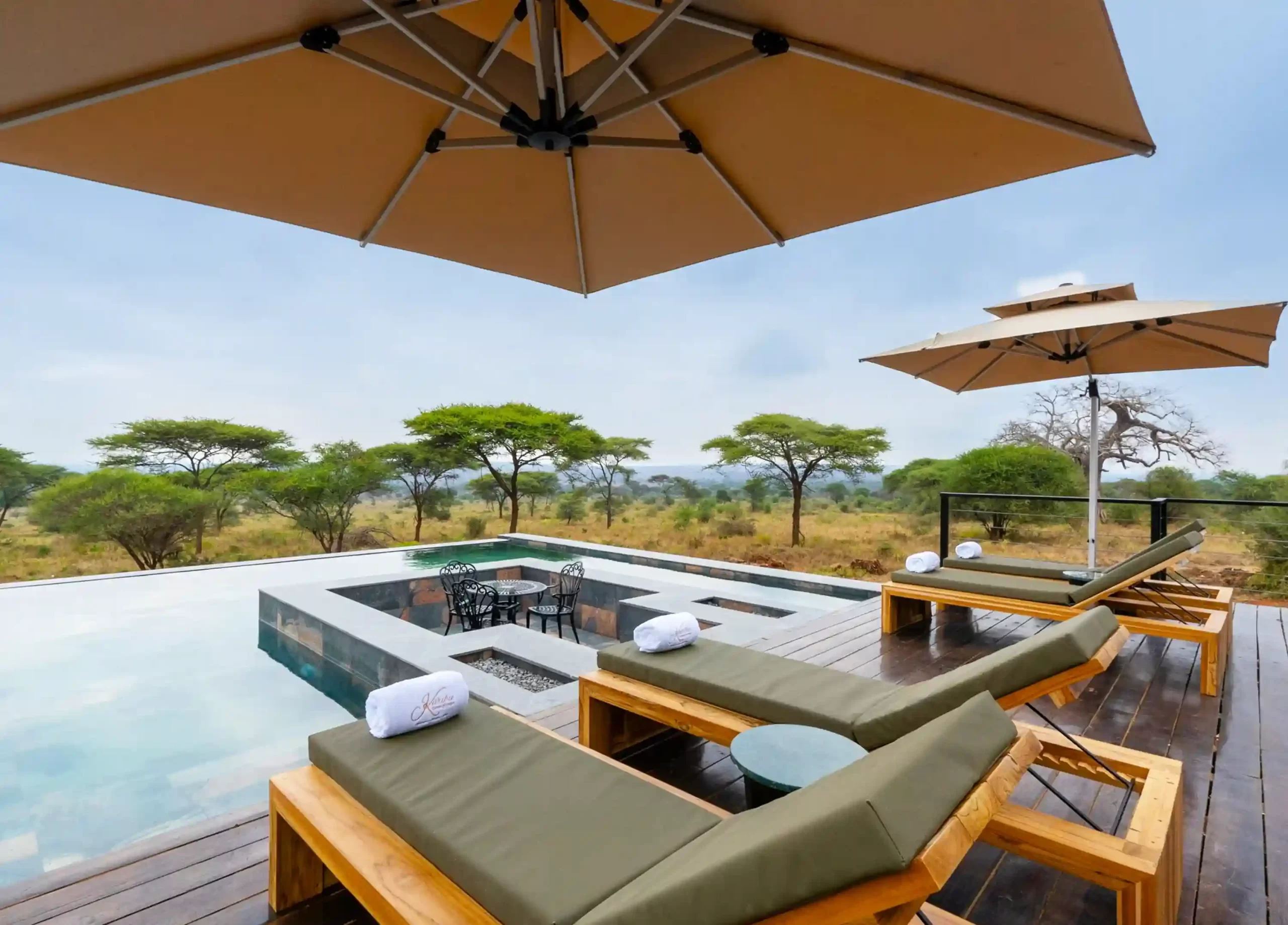 safari accommodation luxury in tanzania